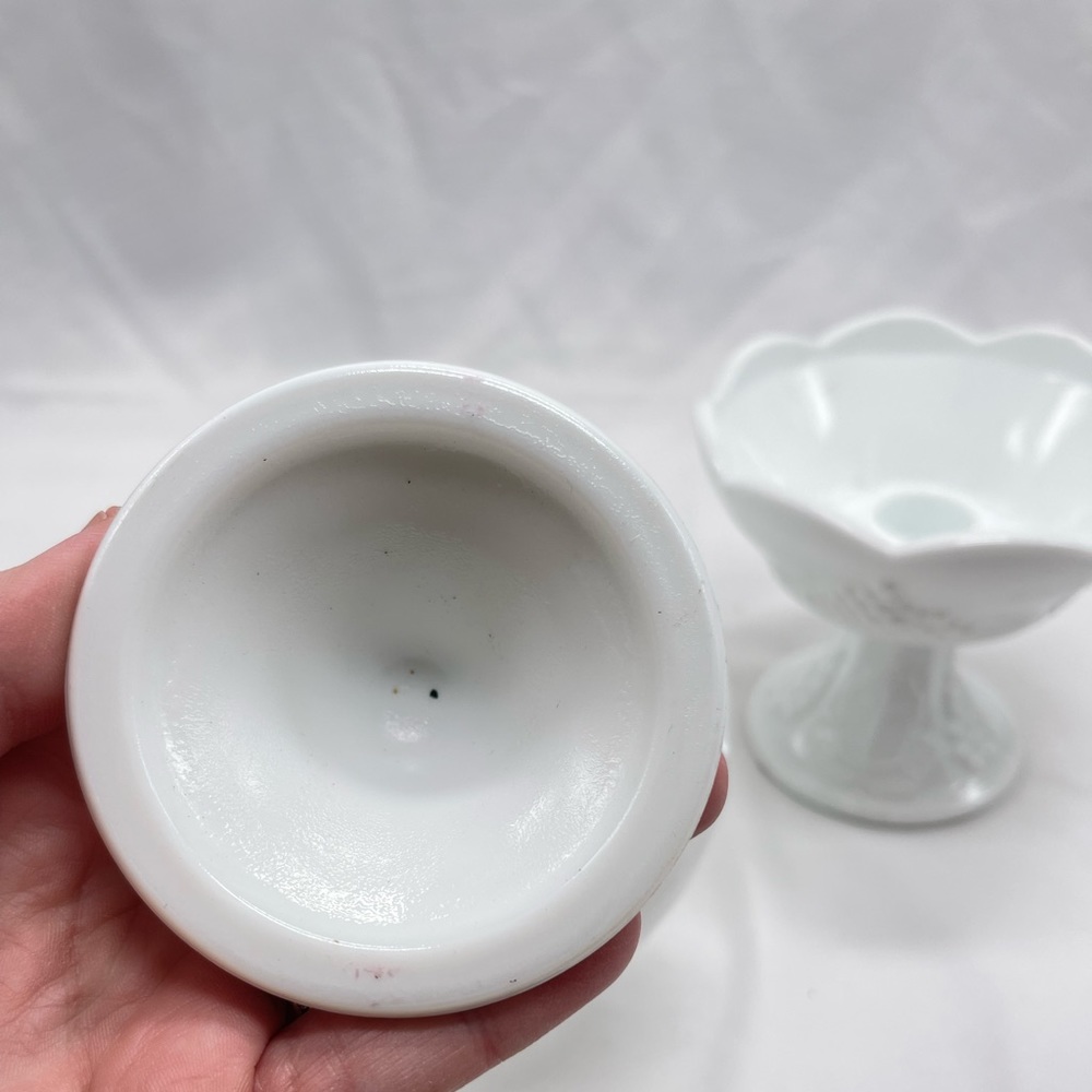 VTG Indiana Glass milk glass candle stick holders - Picture 7 of 8